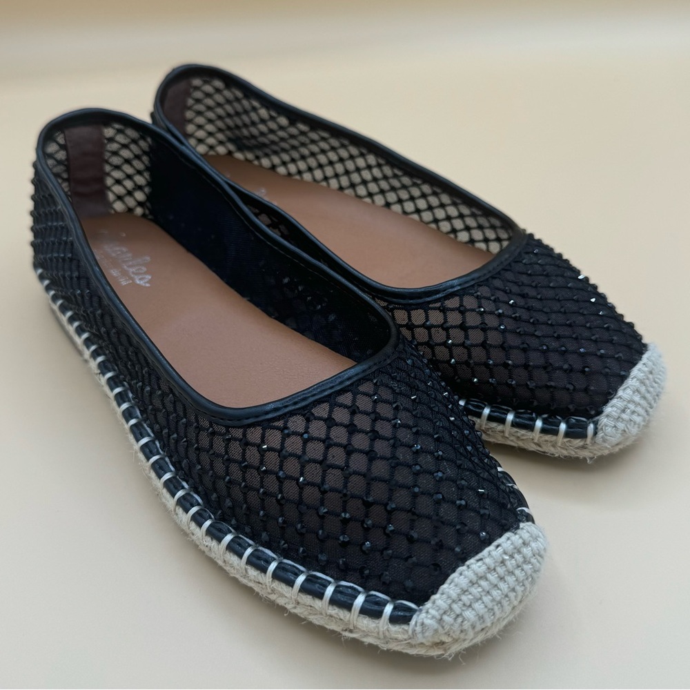 Charles by Charles David Black Beaded Mesh Espadrille Flats, Women’s 6, EUC